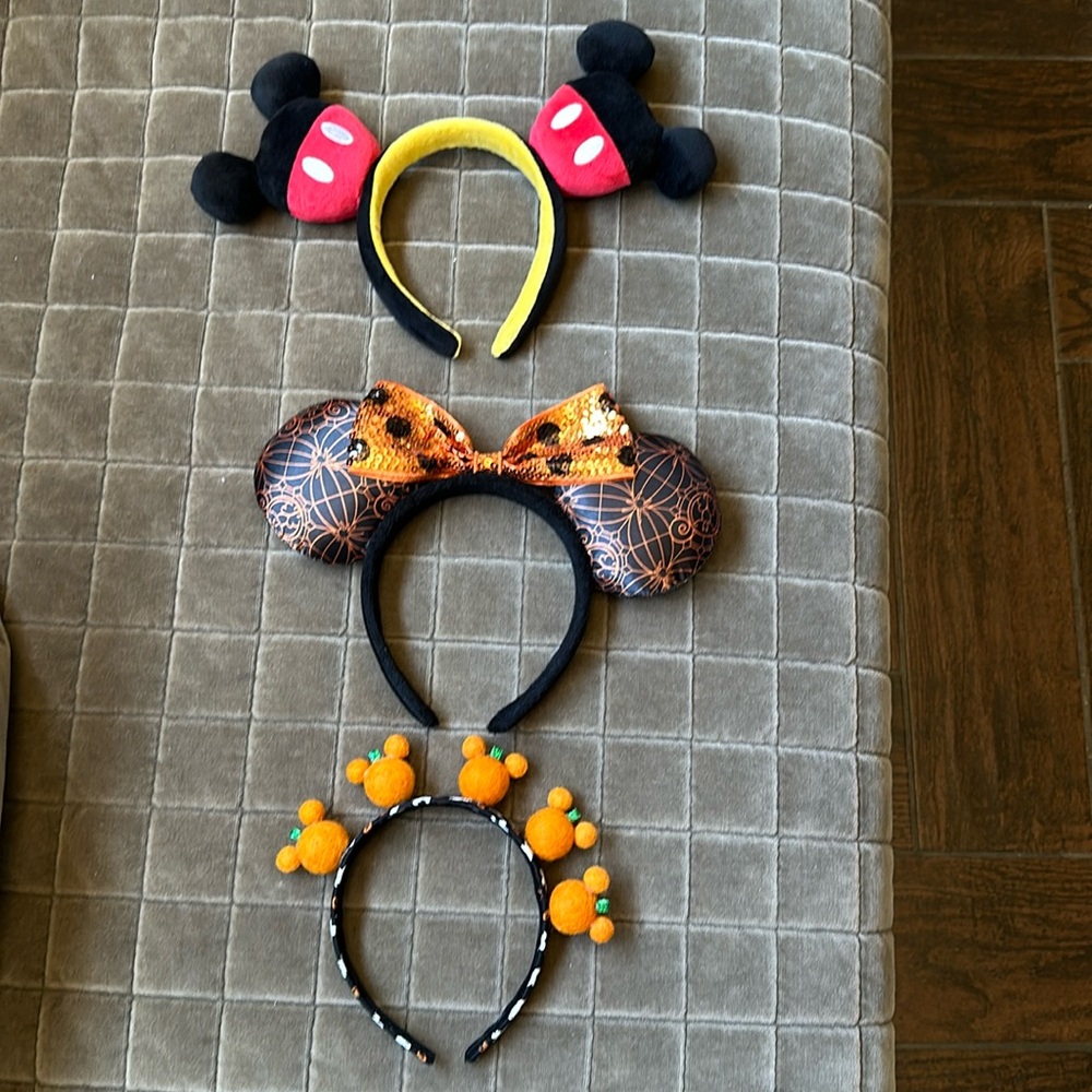3 pairs of Mickey ears
